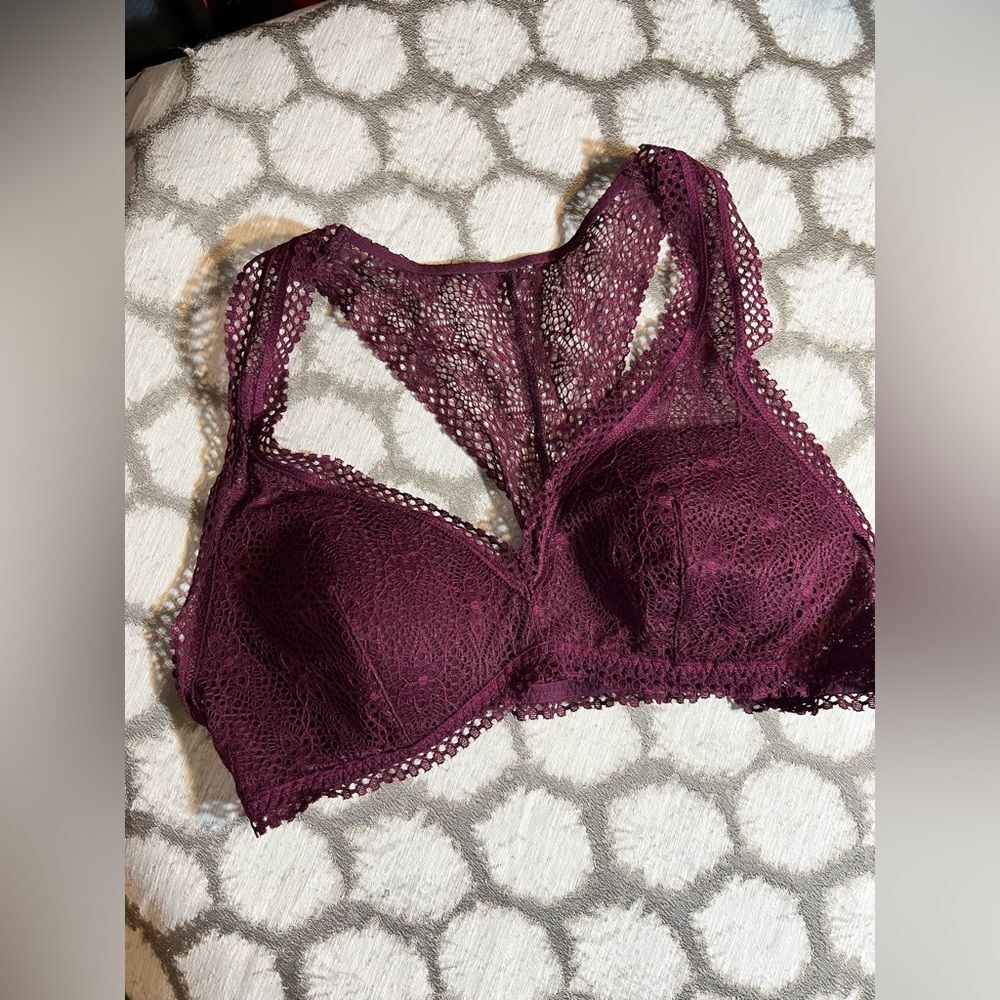 Victoria Secret Lace Bralette in Merlot, Medium, racerback bralette, lovely - Picture 2 of 5